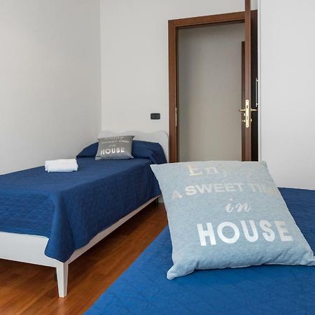 Ortaglia B2 Apartment Torri Del Benaco Luaran gambar